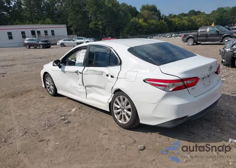 2018 Toyota Camry Le from USA, damaged, VIN 4T1B11HK3JU044579